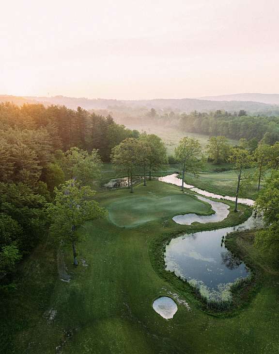 INNESS Grand King Cabin